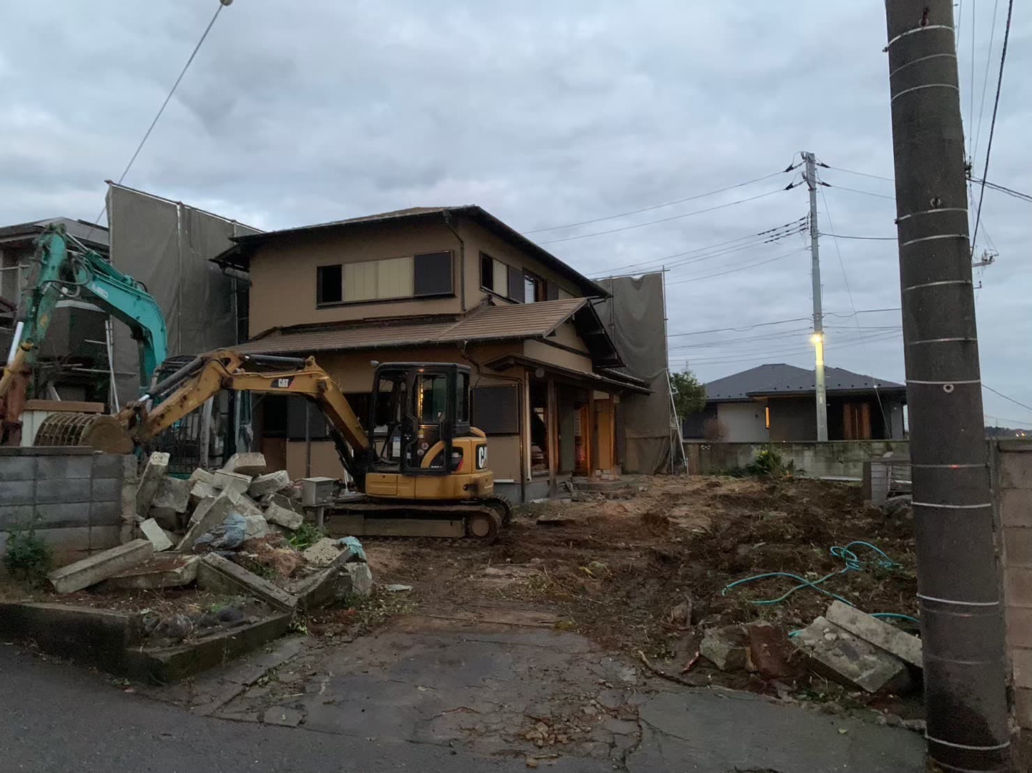 千葉市中央区矢作町 解体費用245万円